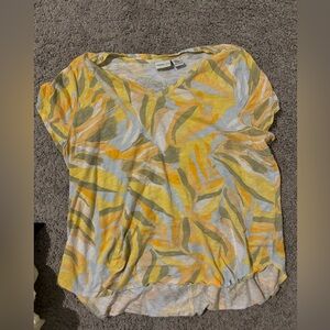 Multi color short sleeve shirt